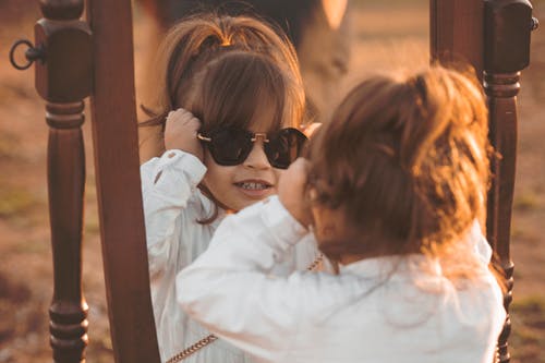 易姓女孩名字打分测试_易沛瑶名字打分测试