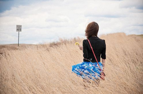 颜姓女孩名字打分测试_颜绘锦免费名字测试