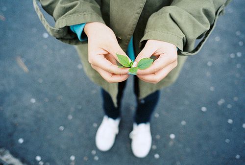 尹姓女孩名字打分测试_尹智妍名字测分